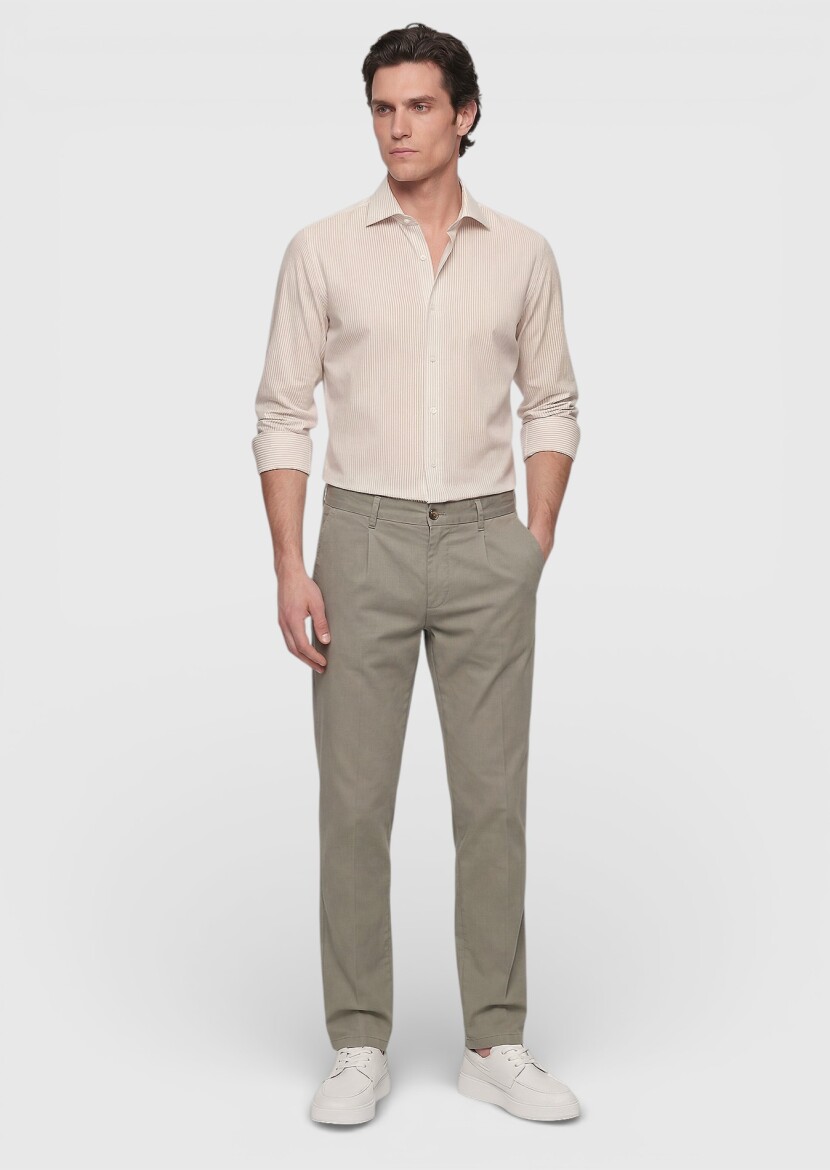 Khaki Weaving Jogging Fit Casual Cotton Blended Trousers - 3