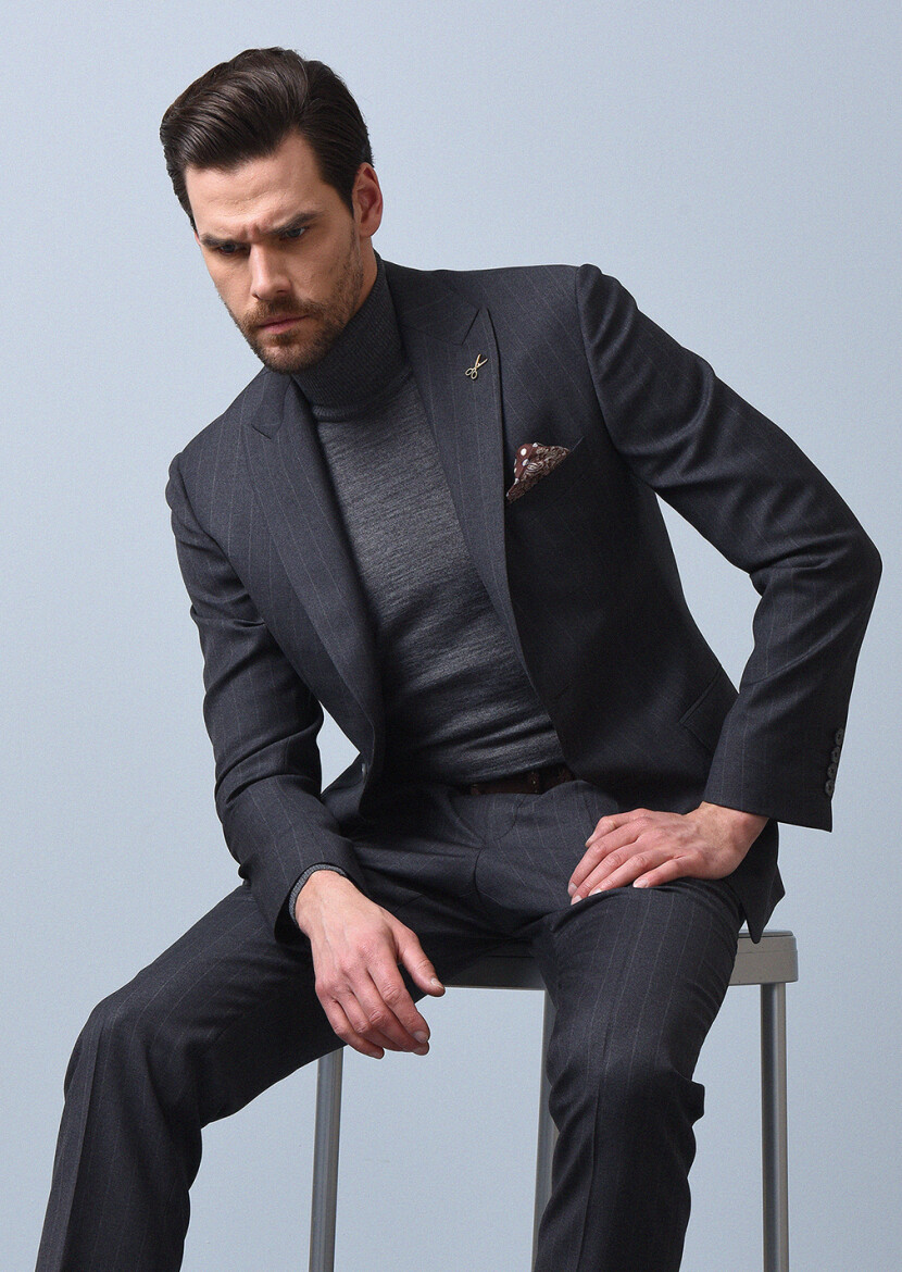 Koyu Gri Çizgili Zeroweight Slim Fit %100 Yün Takım Elbise - 1