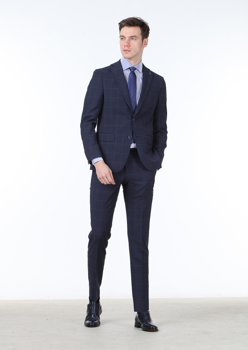 Koyu Mavi Kareli Modern Fit %100 Yün Takım Elbise - 1