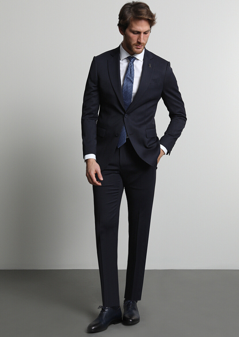 Lacivert Çizgili Modern Fit Yün Karışımlı Takım Elbise - 1