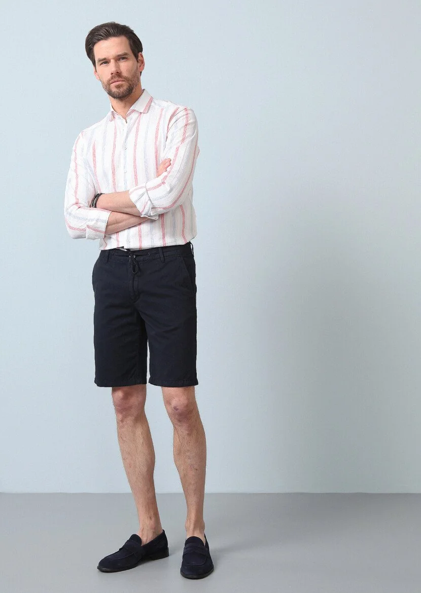 Lacivert Düz Dokuma Regular Fit Casual Pamuk Karışımlı Bermuda - 1
