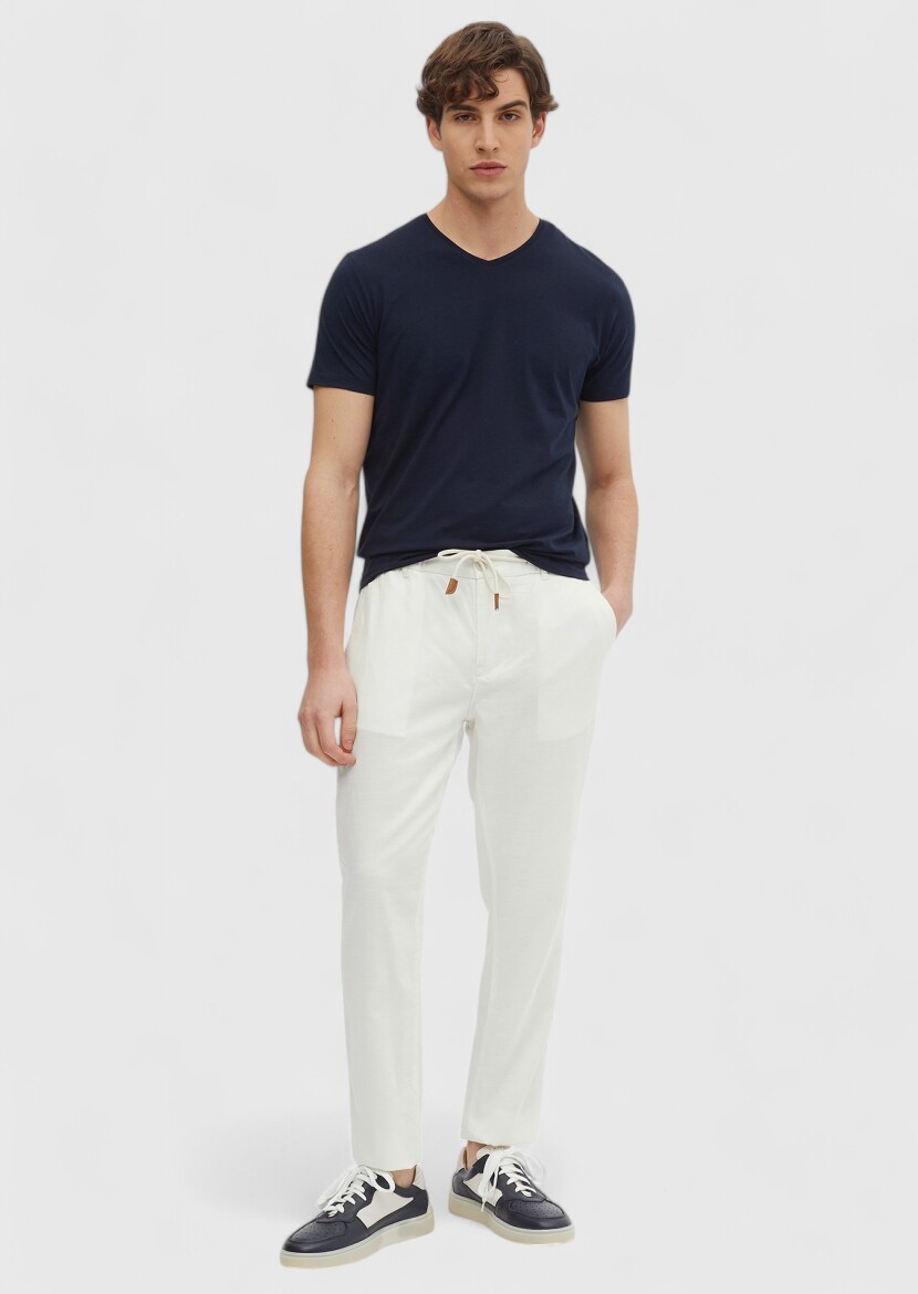 Lacivert Düz V Yaka Pamuk Karışımlı T-Shirt 