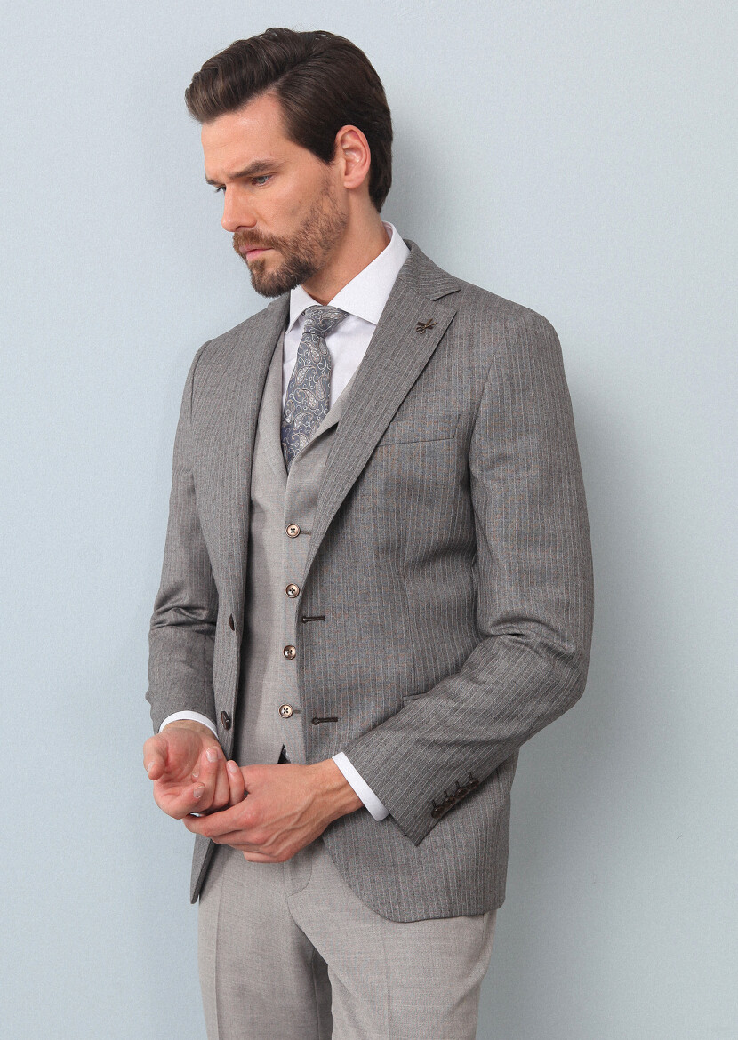 Light Brown Suit With Waistcoat - 1