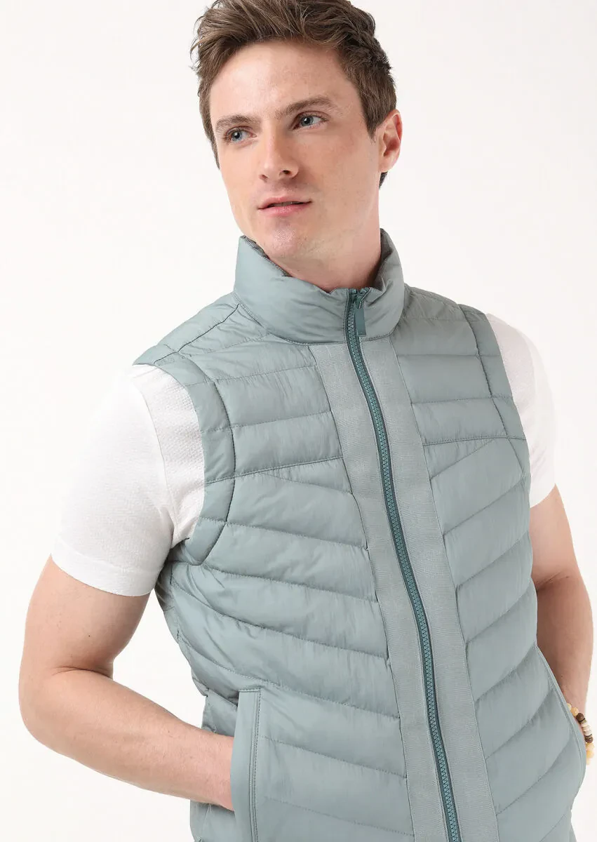 Light Green Regular Fit Turtleneck Casual Weaving Puffer Puffer Vest - 3
