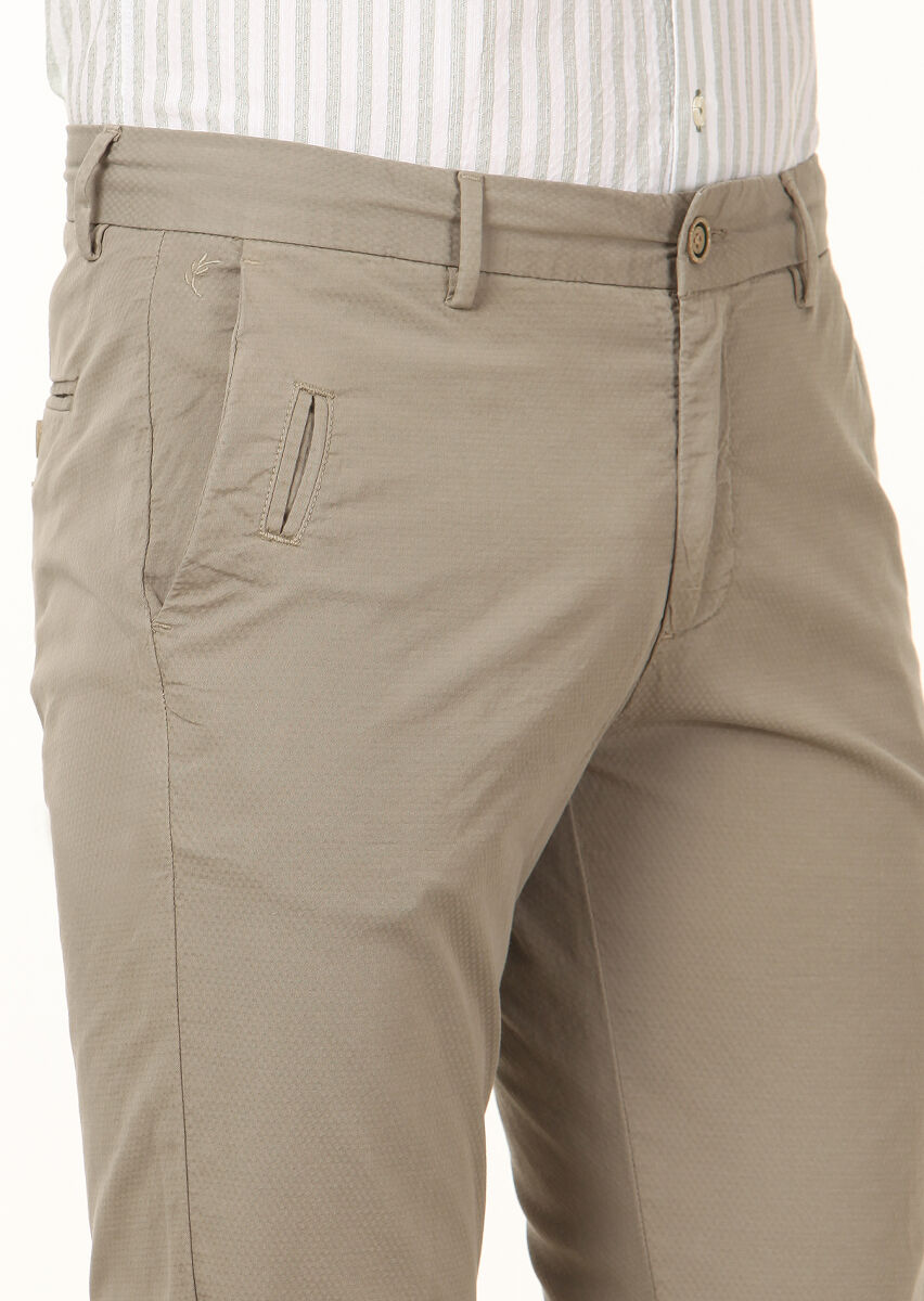 Light Green Weaving Regular Fit Casual Cotton Blended Trousers - 3