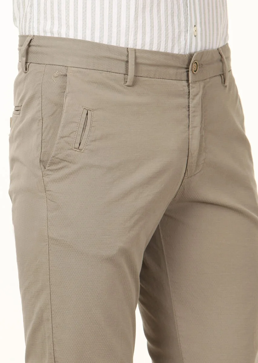 Light Green Weaving Regular Fit Casual Cotton Blended Trousers - 3