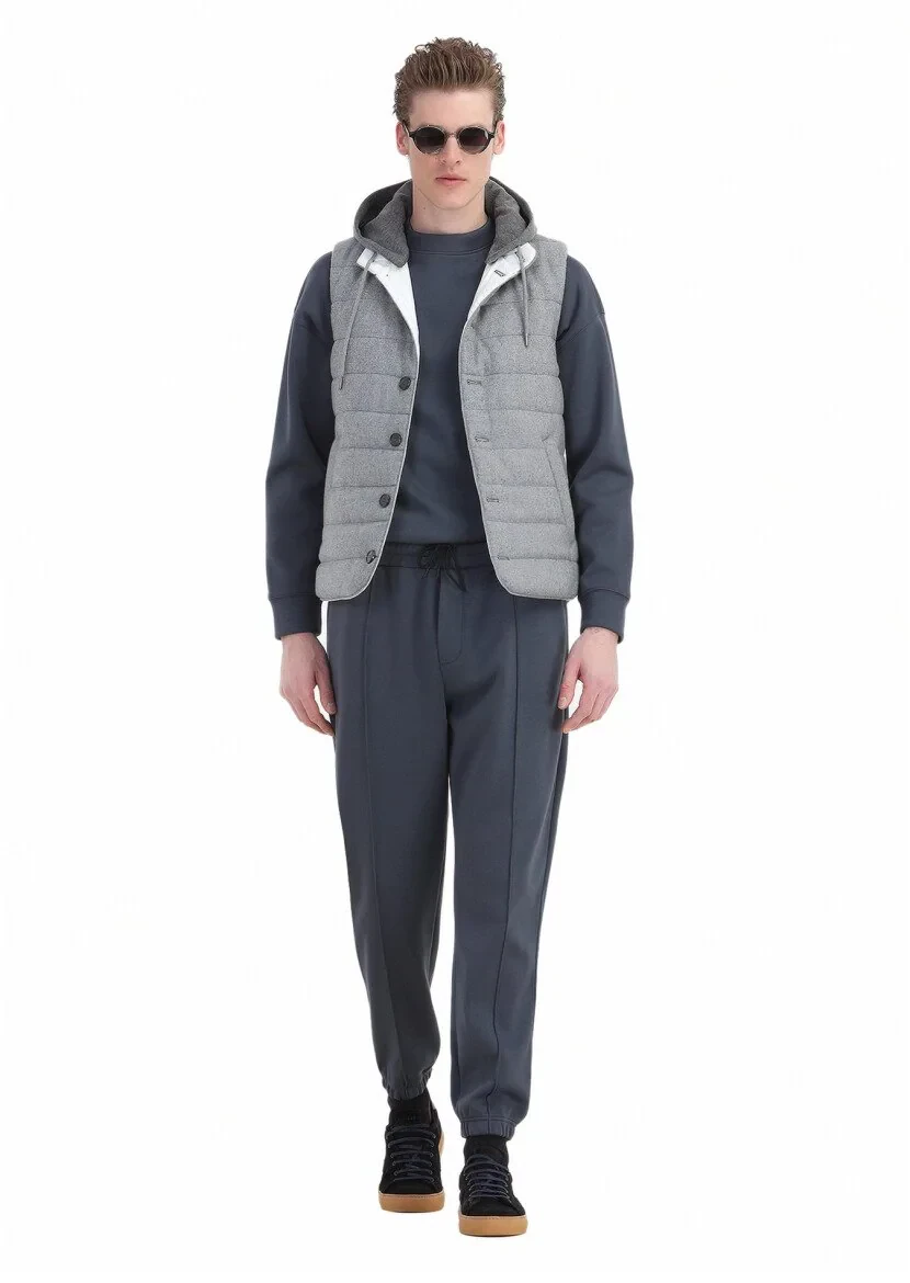 Light Grey Regular Fit Hooded Casual Weaving Puffer Vest - 2
