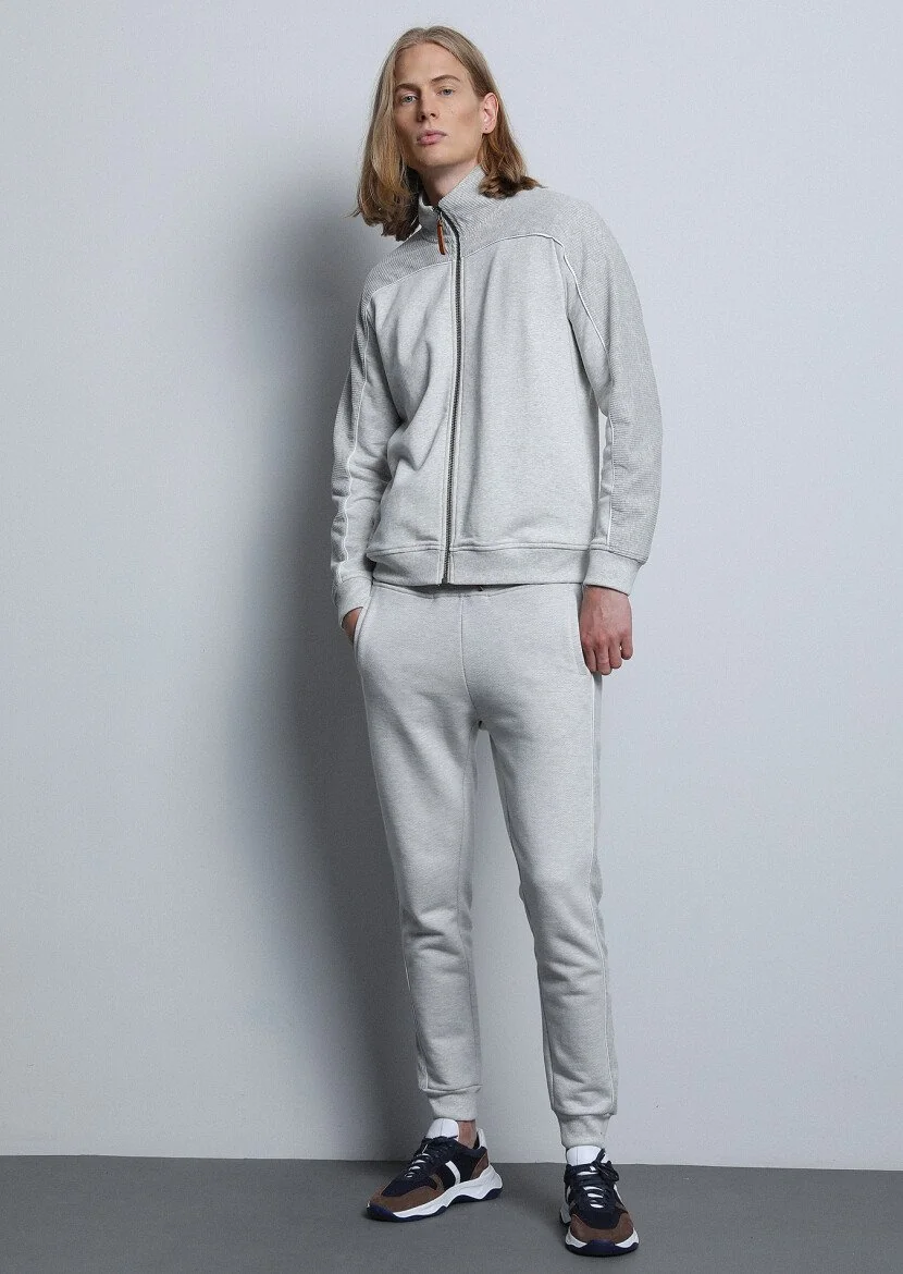 Light Grey Turtleneck Plain Sweatshirt - 3