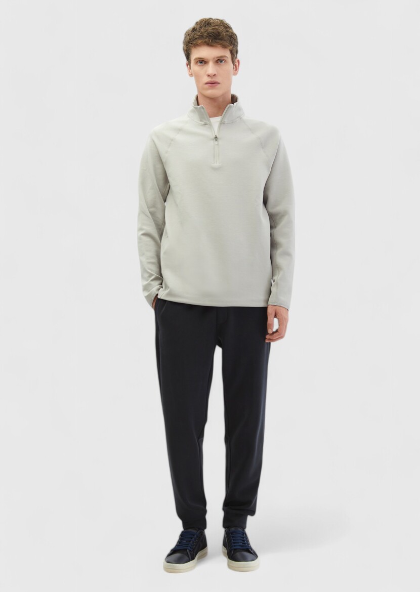 Light Grey Turtleneck Plain Sweatshirt - RAMSEY