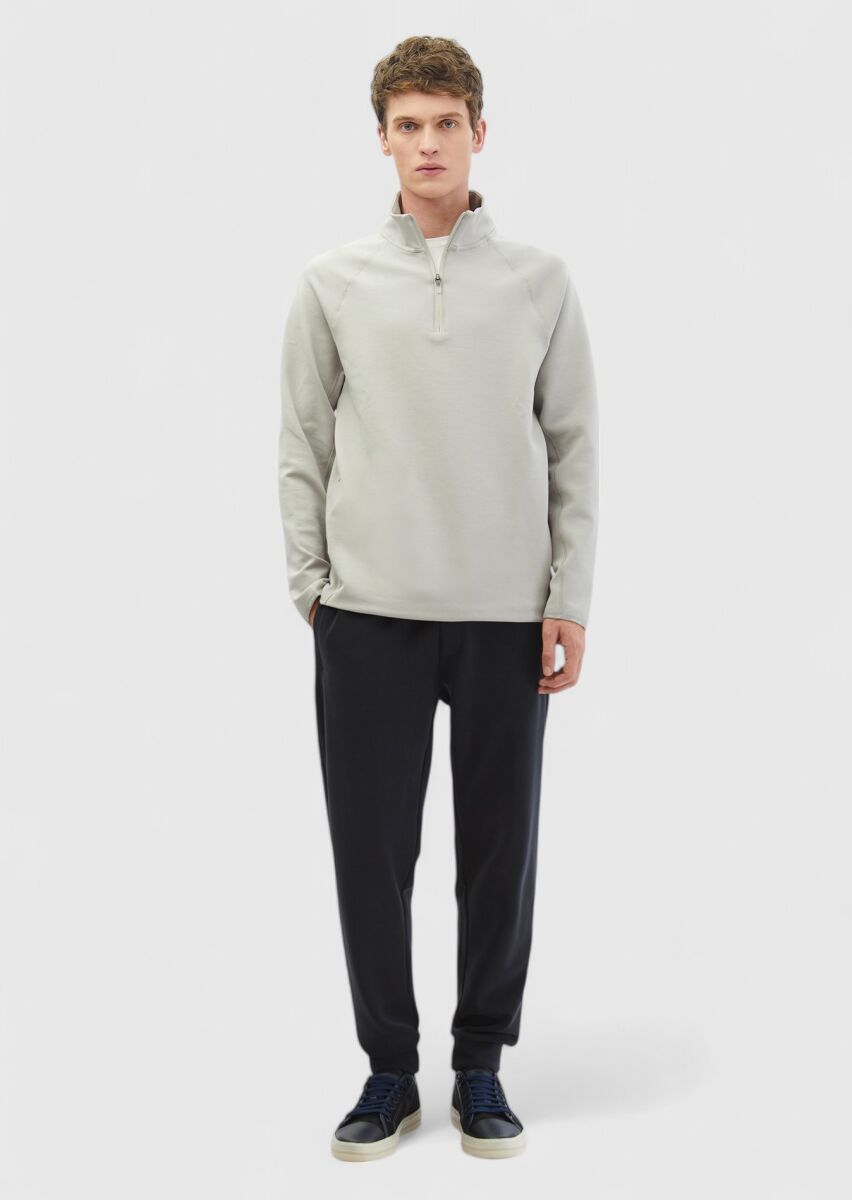 Light Grey Turtleneck Plain Sweatshirt - 2