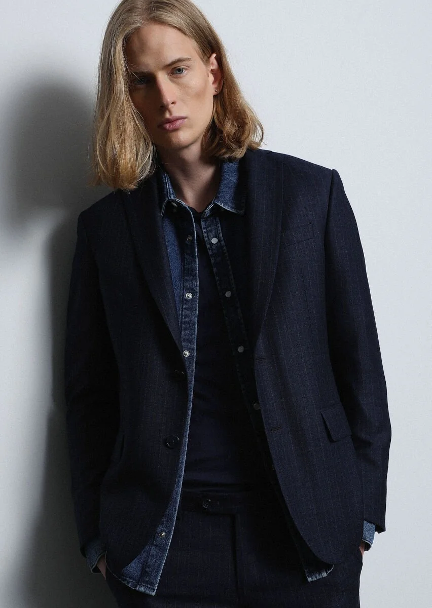 Navy Blue Striped Zeroweight Slim Fit 100% Wool Suit - 4