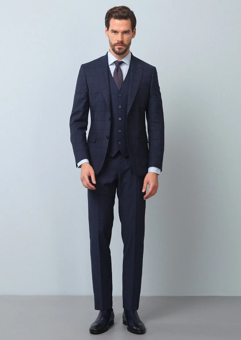 Navy Blue Suit With Waistcoat - 3