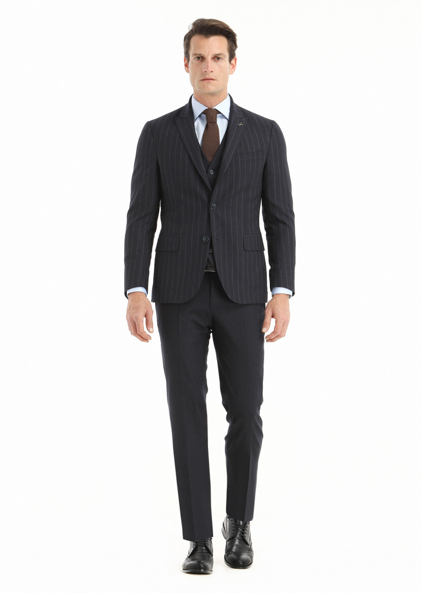 Navy Blue Suit With Waistcoat - 1