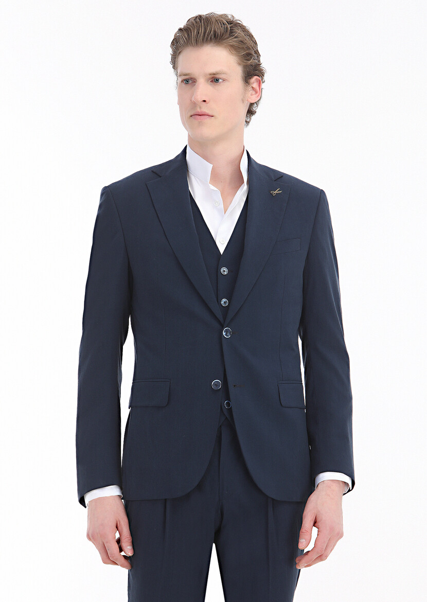 Navy Blue Suit With Waistcoat - 3