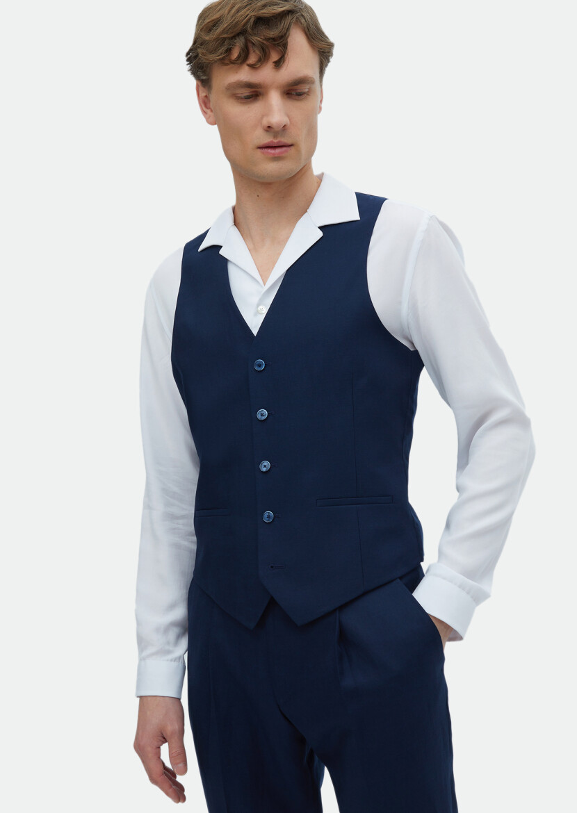 Navy Blue Suit With Waistcoat - 3