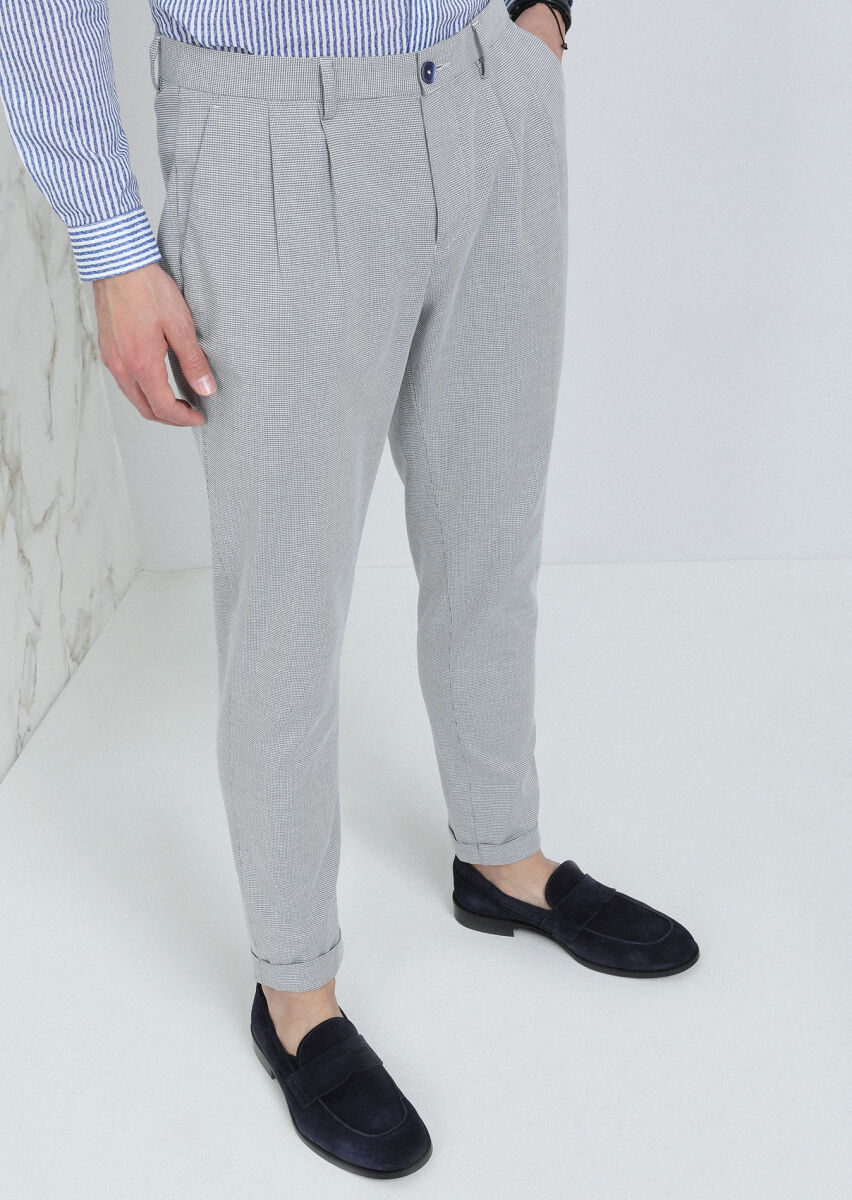 Navy Blue Weaving Carrot Fit Smart Casual Cotton Blended Trousers - 3