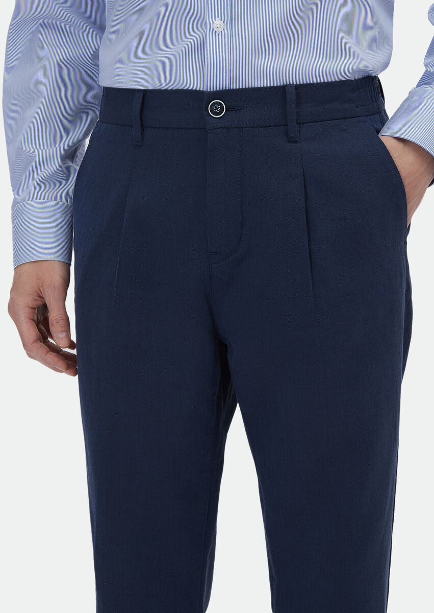 Navy Blue Weaving Jogging Fit Casual Cotton Blended Trousers - 3