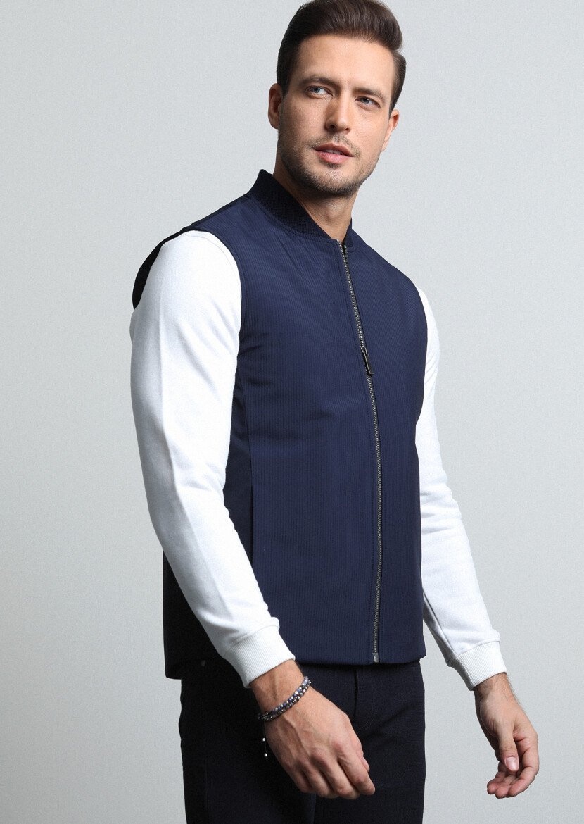 Navy Blue Weaving Puffer Vest - 4