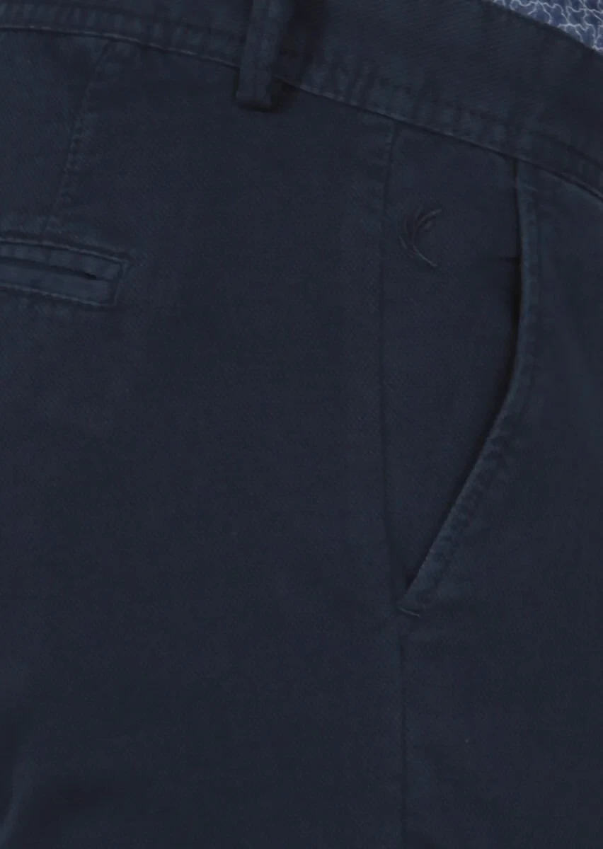 Navy Blue Weaving Regular Fit Casual Cotton Blended Trousers - 3