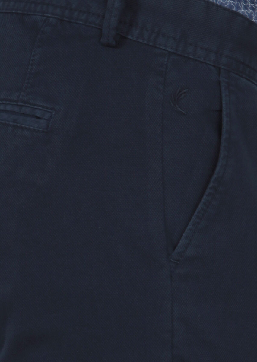 Navy Blue Weaving Regular Fit Casual Cotton Blended Trousers - 3