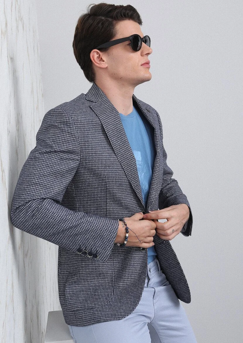 Navy Blue Zeroweight Slim Fit Cotton Blended Jacket - 4