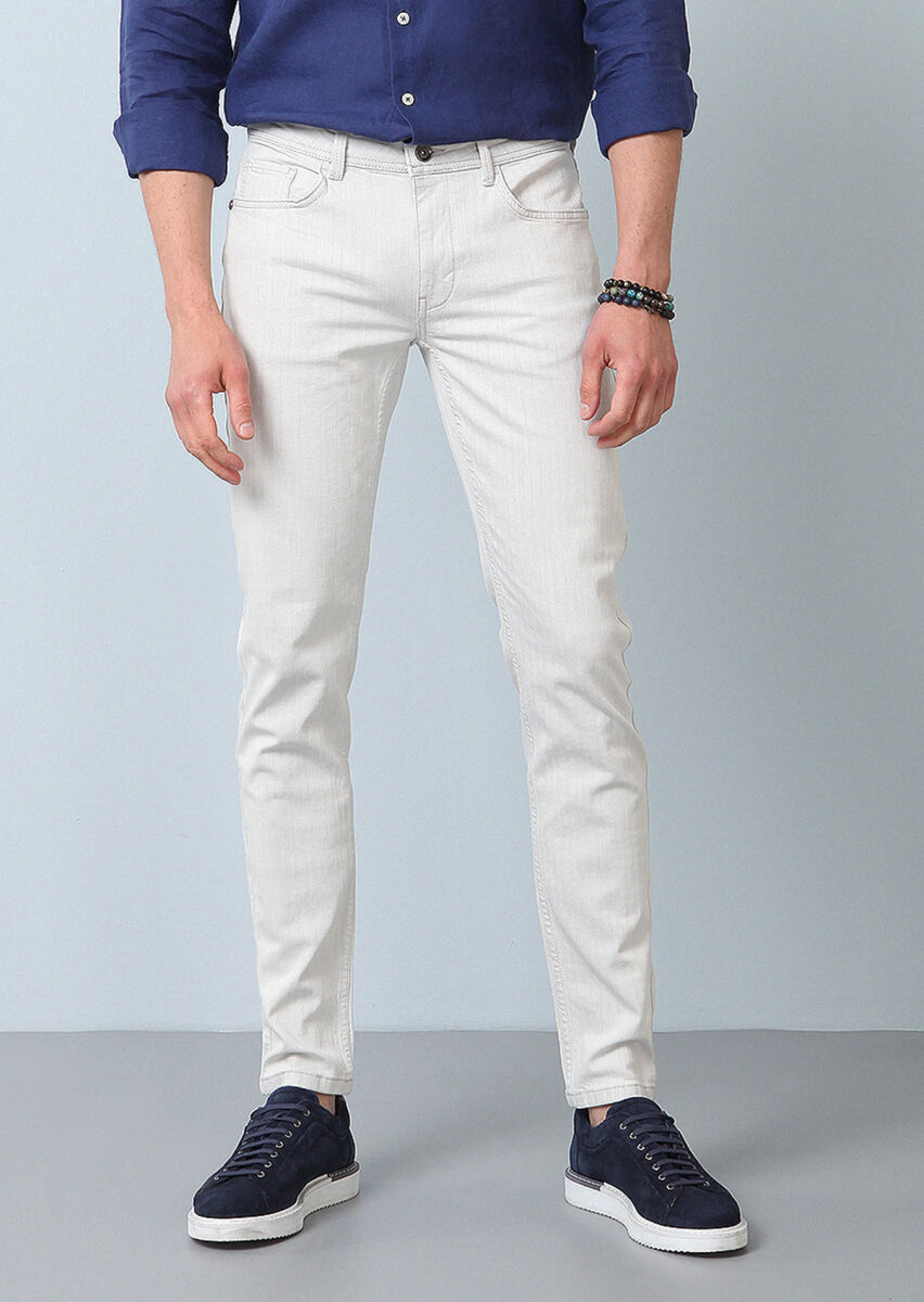 Off White Slim Fit Denim Cotton Blended Trousers - 2