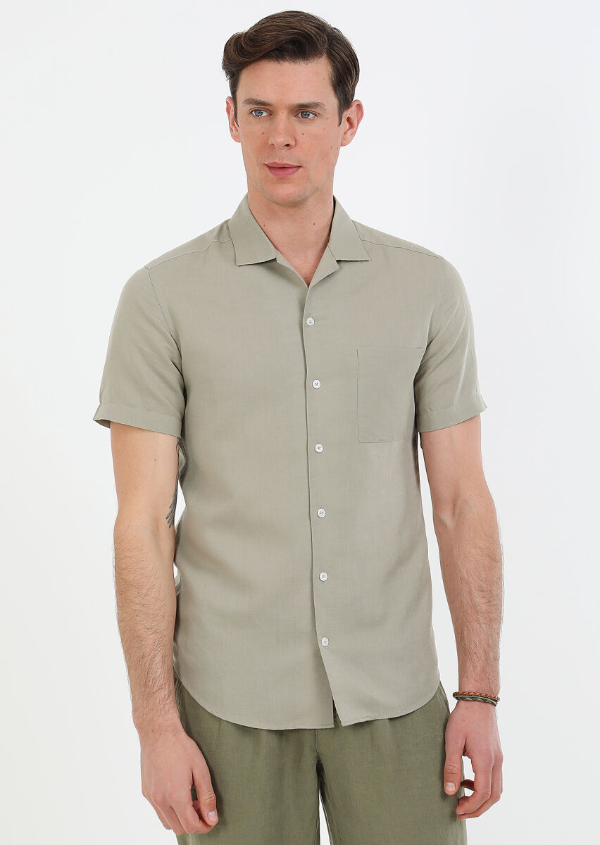 Oil Green Plain Regular Fit Short Weaving Casual Cotton Blended Shirt - 1