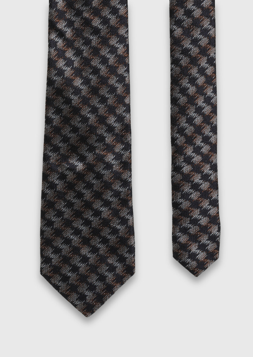 Orange Tie 