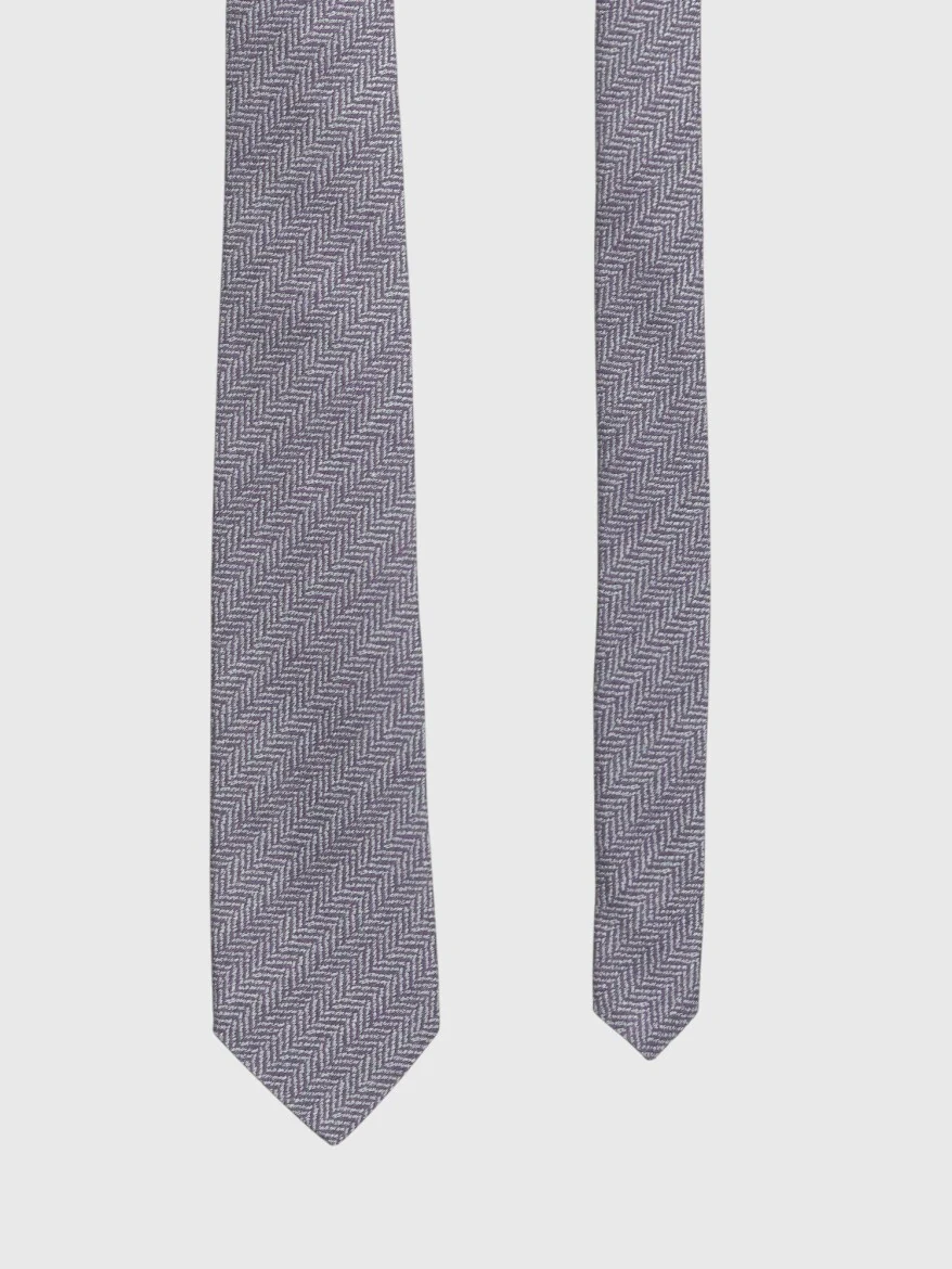 Purple Tie 