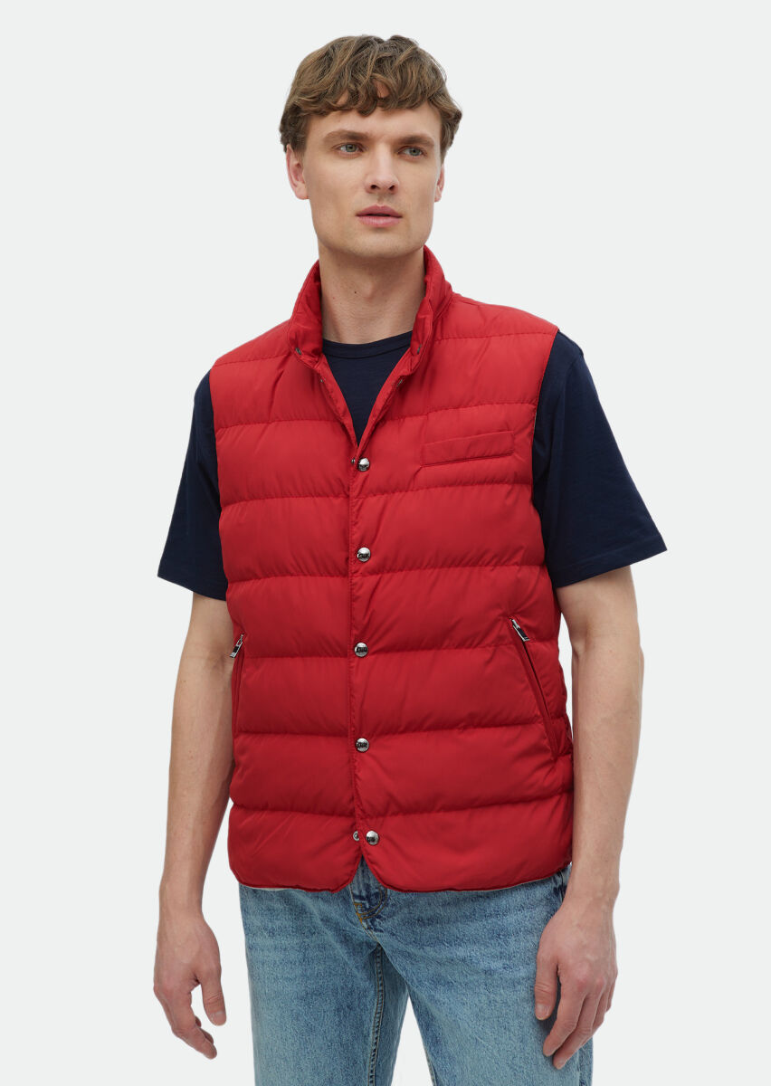 Red Regular Fit Turtleneck Casual Weaving Puffer Vest - 1