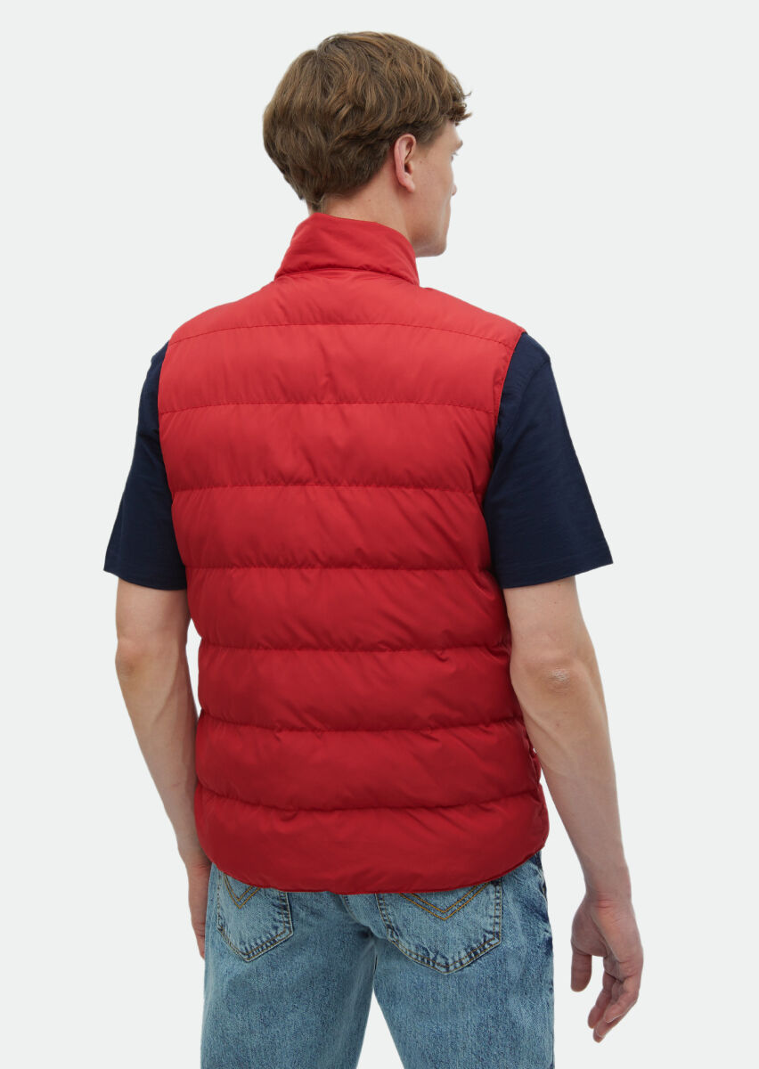 Red Regular Fit Turtleneck Casual Weaving Puffer Vest - 6