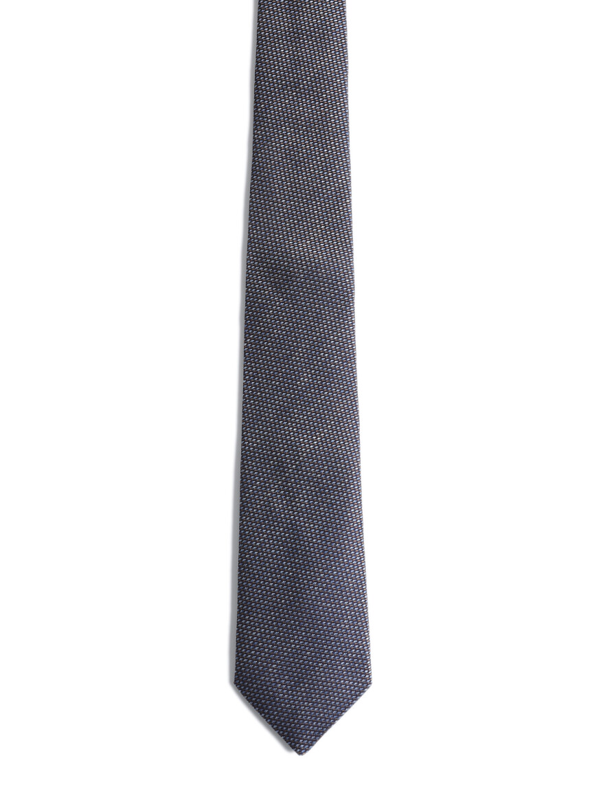 Red Tie 