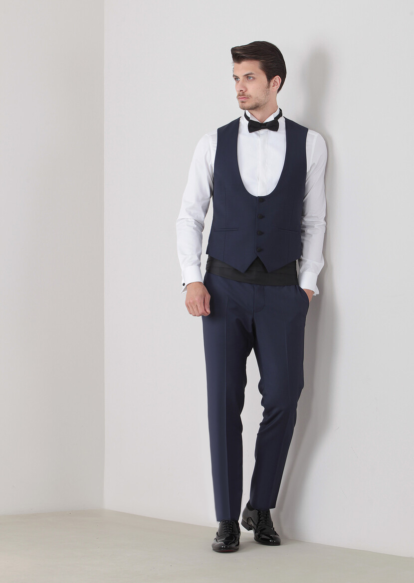 Saks Plain Classical Waistcoat 