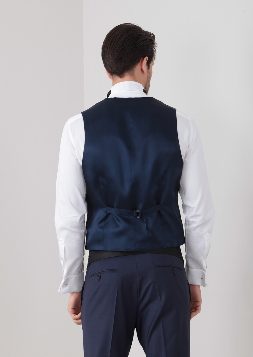 Saks Plain Classical Waistcoat - 4