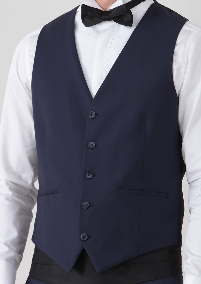 Saks Plain Classical Waistcoat - 4