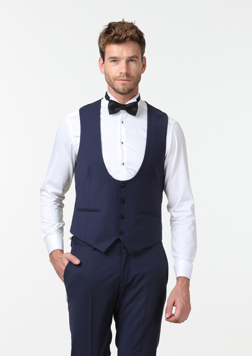 Saks Plain Classical Waistcoat 