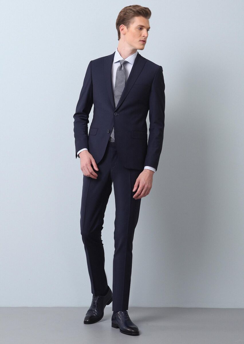 Saks Plain Regular Fit Wool Blended Suit - 3