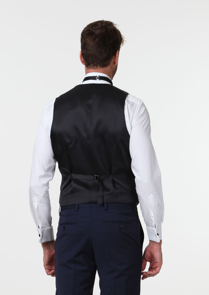 Saks Slim Fit Butterfly Collar Classical Waistcoat - 2