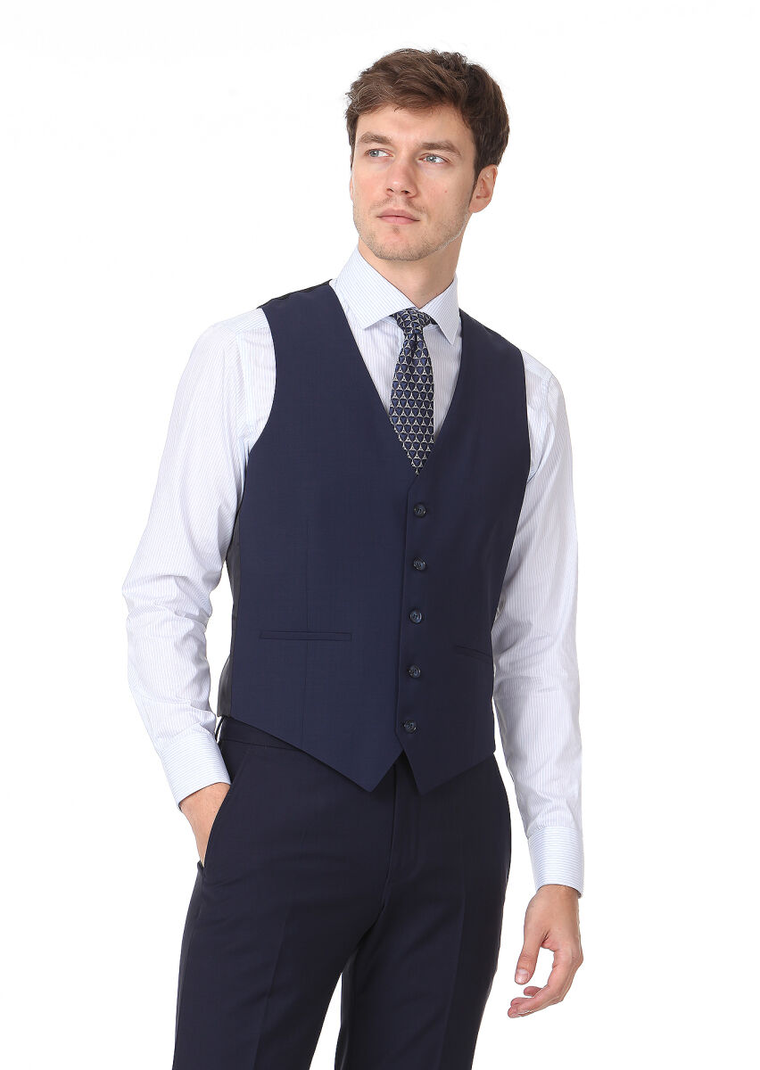 Saks Slim Fit Butterfly Collar Classical Waistcoat - 1