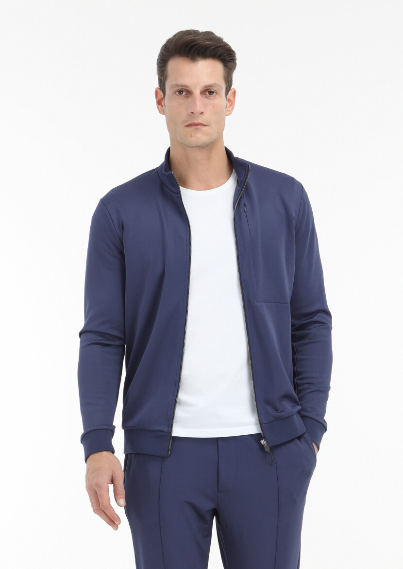 Saks Turtleneck Plain Sweatshirt - 4