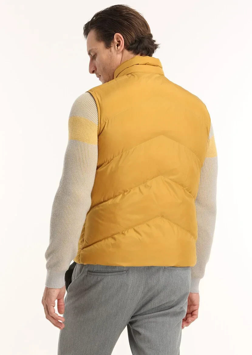 Sarı Regular Fit Dik Yaka Casual Dokuma Spor Yelek - 5