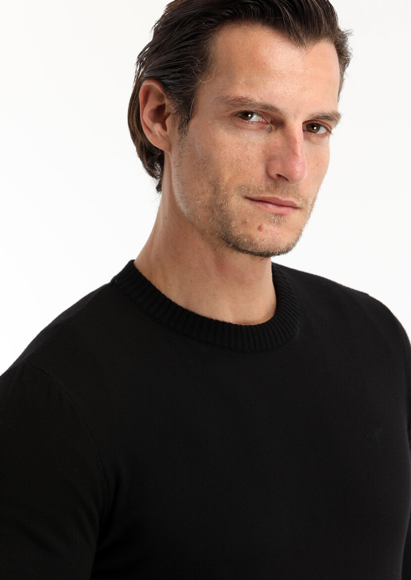 Siyah Bisiklet Yaka Düz Örgü Yün Karışımlı Triko Kazak - 4