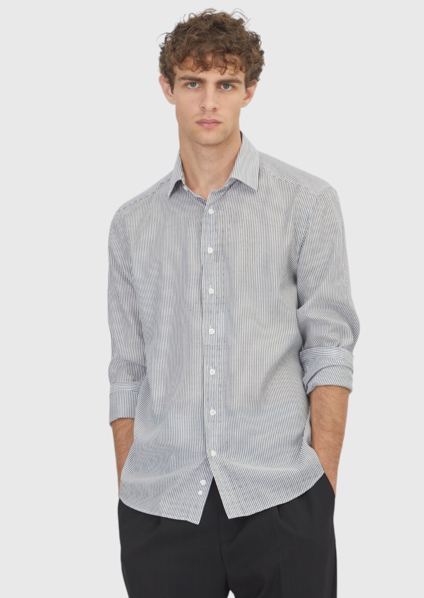 Siyah Casual Fit Uzun Dokuma Casual Pamuk Karışımlı Gömlek 