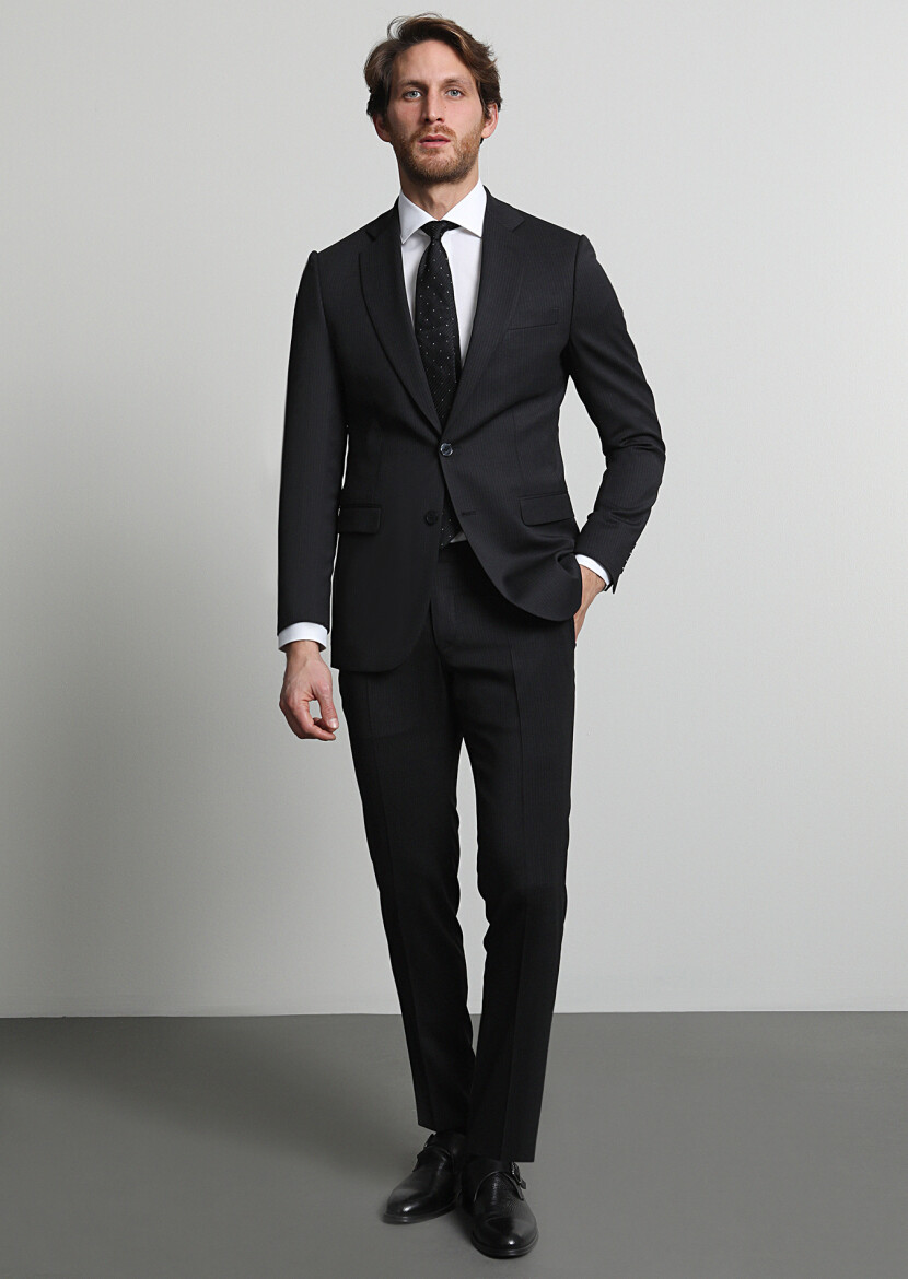 Siyah Çizgili Modern Fit Yün Karışımlı Takım Elbise - 1