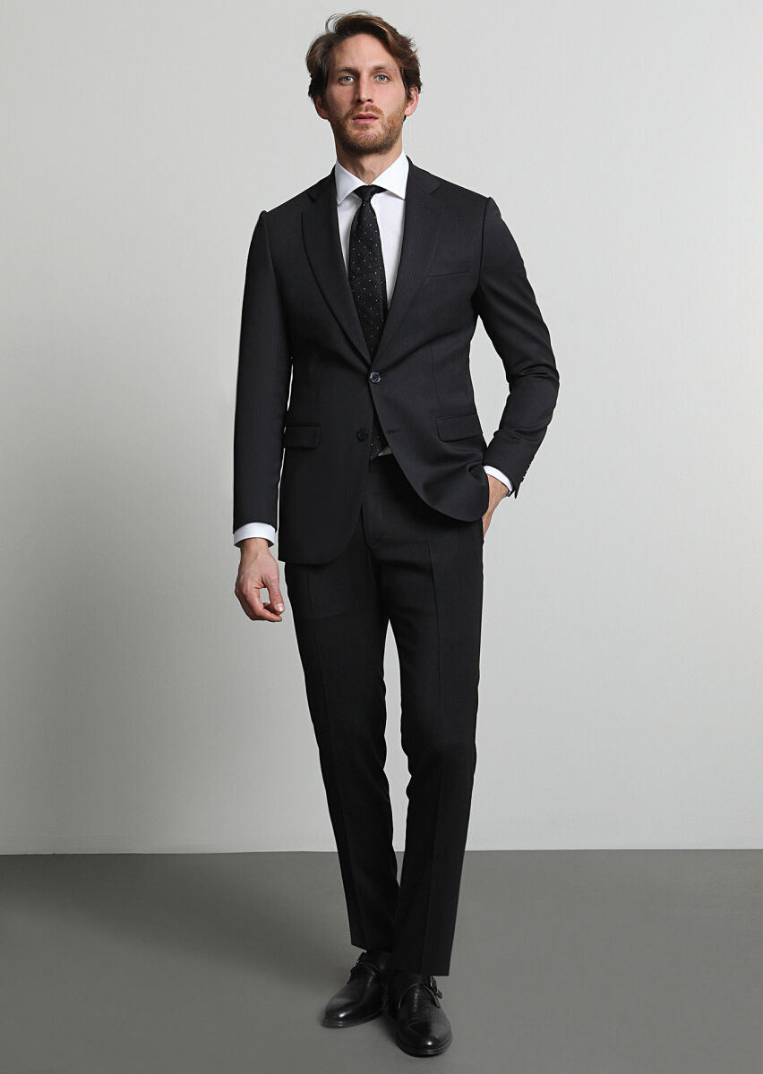 Siyah Çizgili Modern Fit Yün Karışımlı Takım Elbise - 1