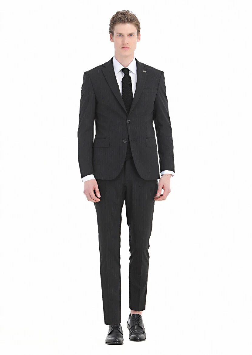 Siyah Çizgili Modern Fit Yün Karışımlı Takım Elbise - 1