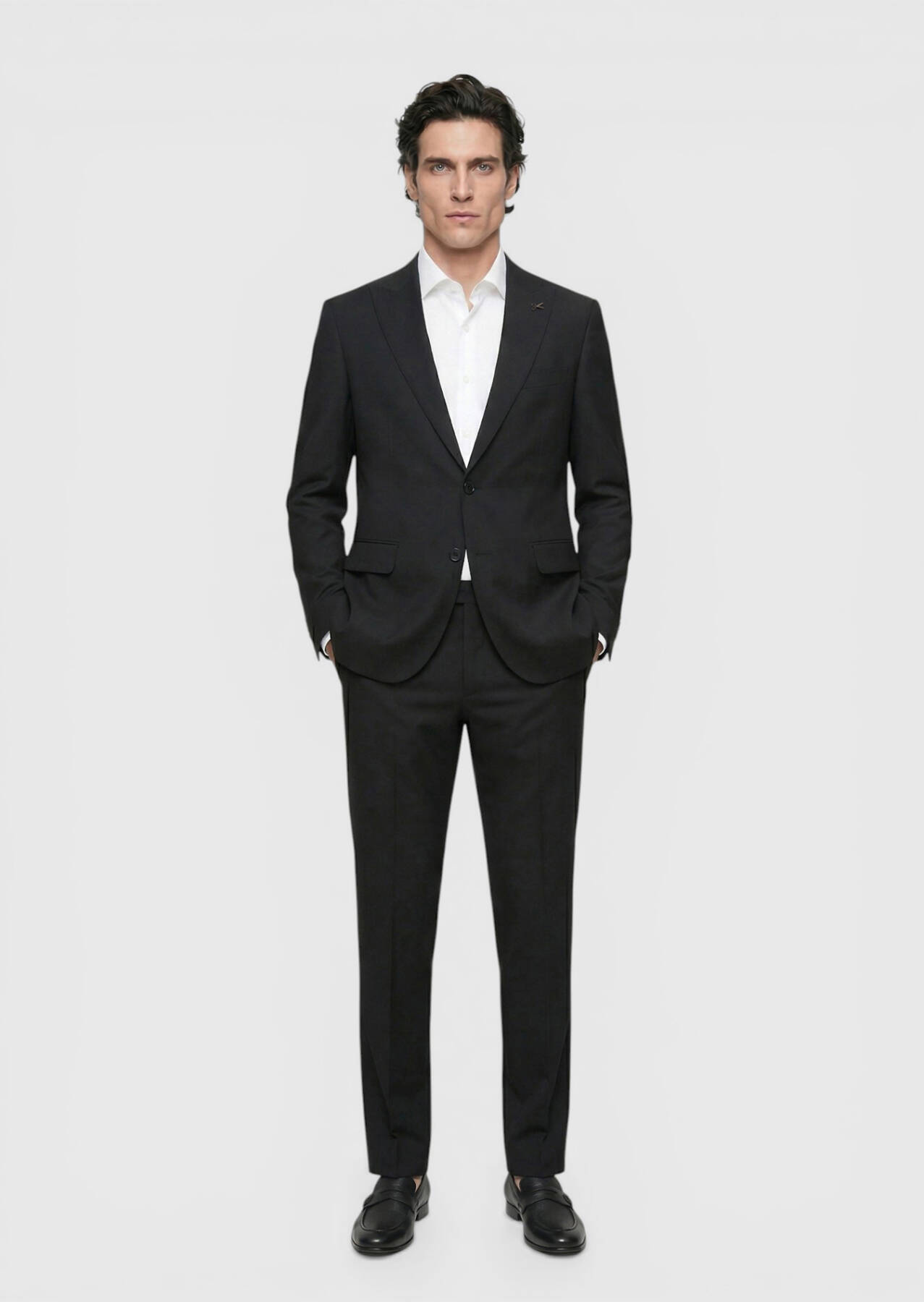 Siyah Çizgili Zeroweight Slim Fit %100 Yün Takım Elbise