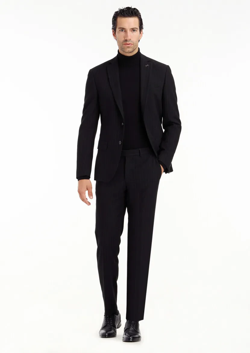 Siyah Çizgili Zeroweight Slim Fit Yün Karışımlı Takım Elbise 