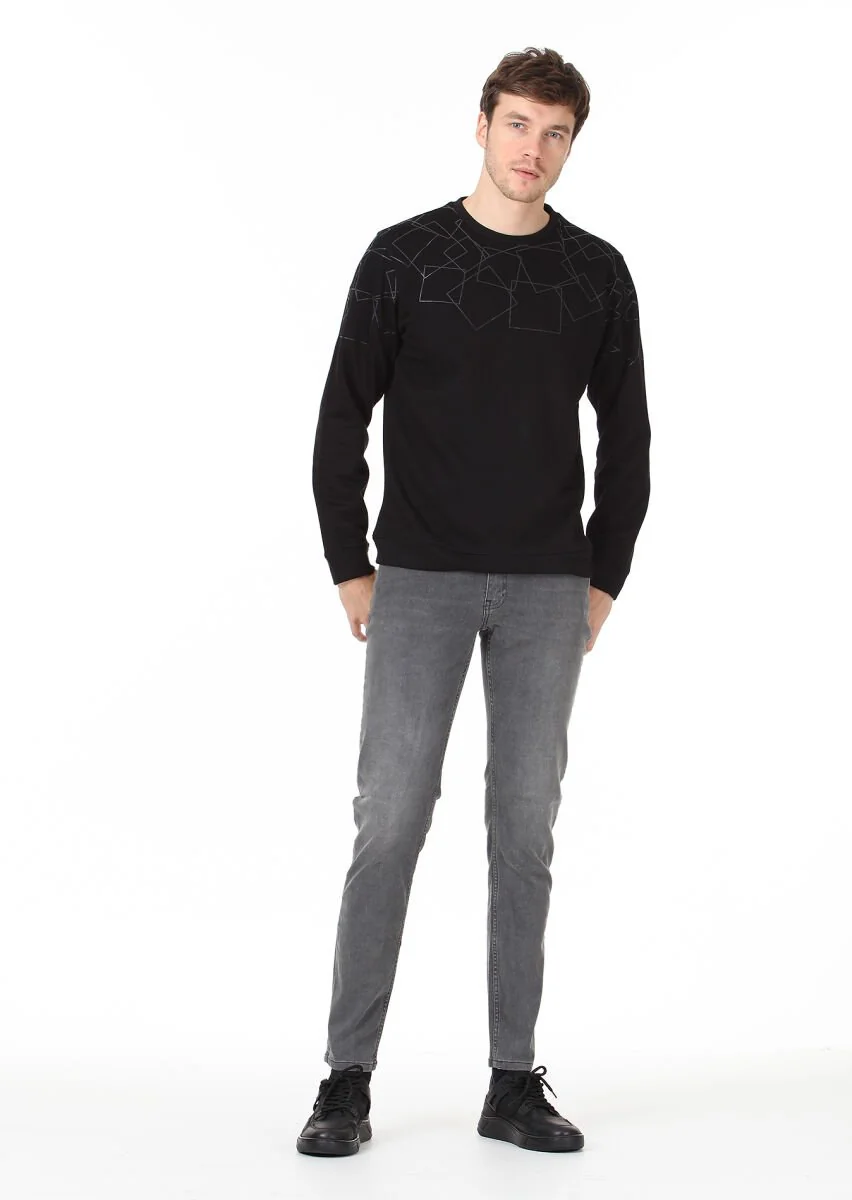 Siyah Desenli Sweatshırt - 3