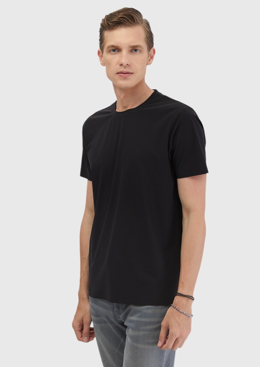 Siyah Düz Bisiklet Yaka T-Shirt 